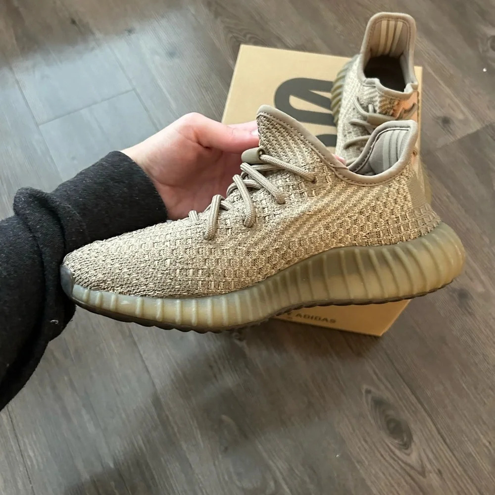Adidas Yeezy Boost 350 V2 Sand Taupe size 5 - Picture 5 of 10